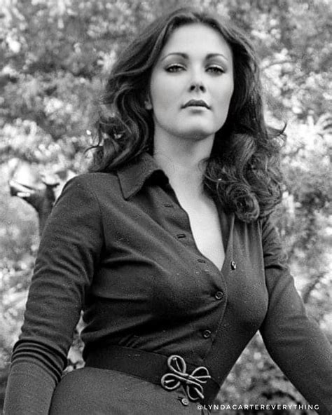 photo lynda carter|lynda carter photoshoot.